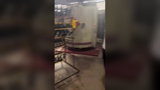 เคลือบสูญญากาศด้วยชั้นฟิล์มสีทอง